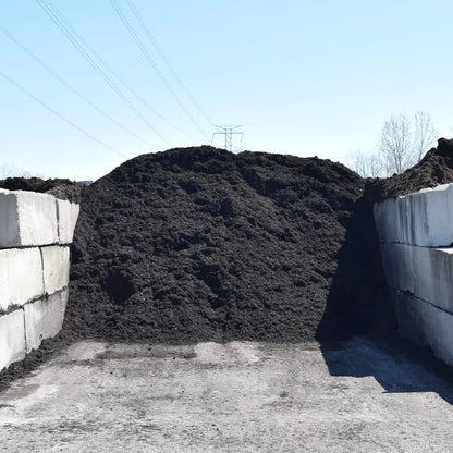 Palm Bay Mulch Delivery - Mulch Mound